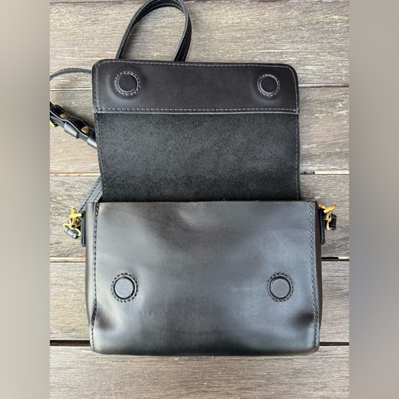 Portland Leather Medium Metro - Smooth Black Leather - Picture 3 of 5